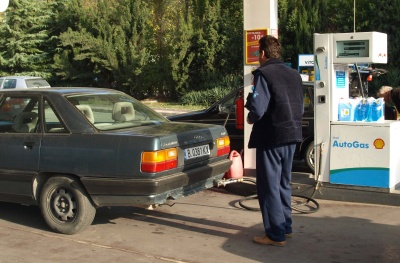 "Лукойл" пак вдигна цените