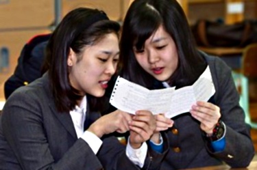 В Корея хванаха банда за хай-тек преписване