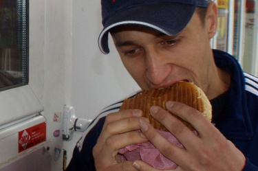 Погват заведенията за бързо хранене