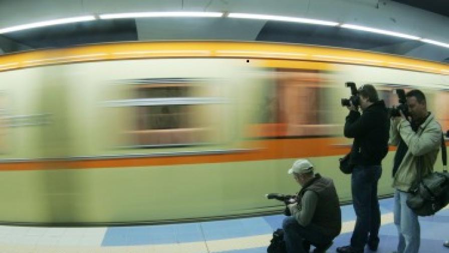 Почина пострадалият в метрото клошар