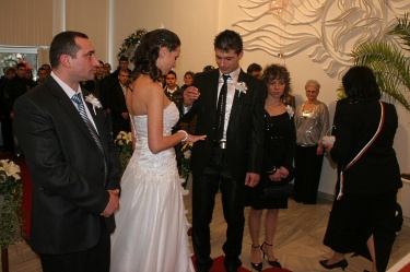 9.09. - отново младоженци на опашки