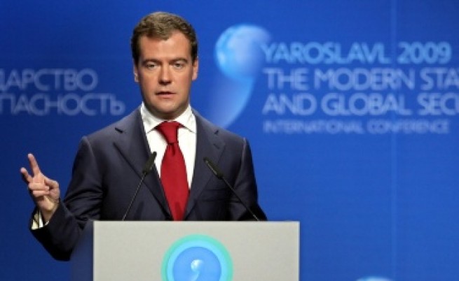 Медведев: Проектите за глобално господство - в миналото!