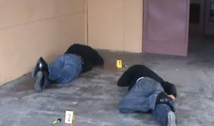 Арестуването на двама от полицаите