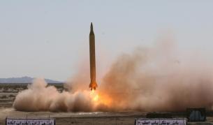 изстрелване на ракетата "Шахаб-3" с радиус на действие 2000 км от неизвестно място в Иран