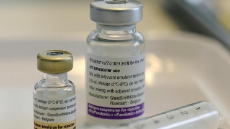 Капацитетът за производство на ваксини е ограничен, признават от СЗО