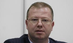 Изпълнителният директор на Националната агенция за приходите (НАП) Красимир Стефанов веднага е уволнил наглите крадци