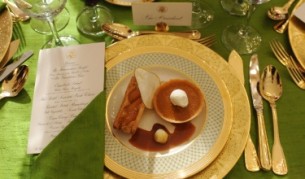 Блясък и знаменитости на държавна вечеря