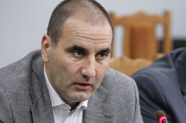Цветанов: Трябва да издържим на този сценарий