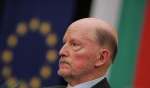 Безимотният цар е ядосан