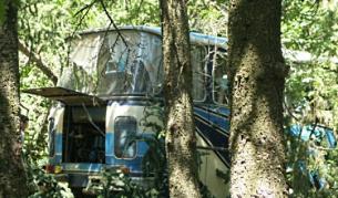 Гвоздей, тел и монета използвани за ремонт на автобуса убиец 