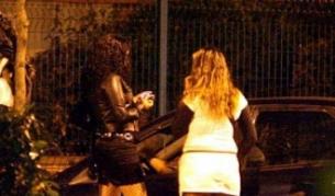 Френските сводници често работят с български проститутки