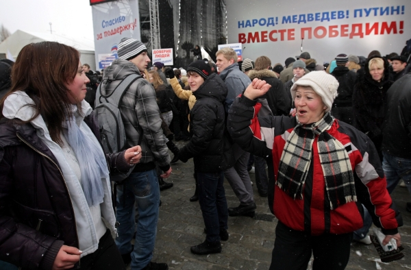 Партията на Путин е първа, макар и със загуби