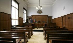 Трябва да се укрепи капацитета на съдебната власт, за да покаже конкретни резултати при знакови дела, се казва в междинния доклад