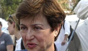 Българският еврокомисар Кристалина Георгиева дава интервю по време на престоя си в Хаити