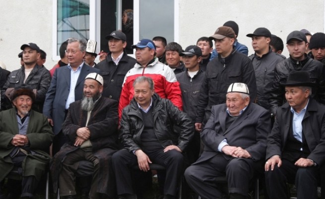 В Киргизстан арестуват бивши управници