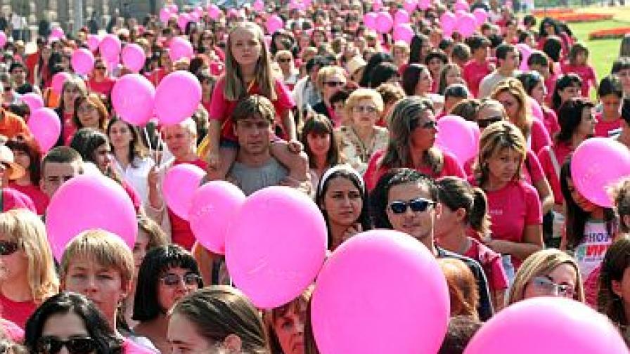 ЕП за мамографски скрининг на всички жени от ЕС