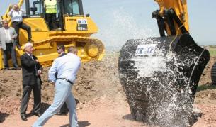 Министър-председателят Бойко Борисов извърши ритуала на символичната първа копка на лот 2 от автомагистрала “Тракия"