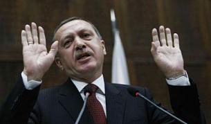 Премиерът Ердоган по време на дебатите в парламента