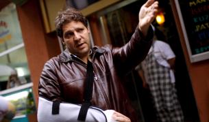 През 2007 г. издателят на вестник за малцинствата от гръцки произход бе атакуван от неизвестни лица в Истанбул