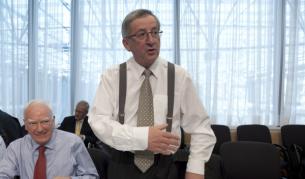 Жан-Клод Юнкер, президент на Еврогрупата и министър-председател на Люксембург, и Филип Майщад, президент на Европейската инвестиционна абнка