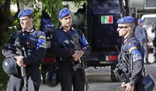 Офицери от ЕУЛЕКС ще кръстосват Косово още две години