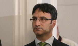 Българската страна настоява пред "Газпром" в новите договори за газови доставки след 2010 г. да няма клаузи за тайнственост, както е в момента