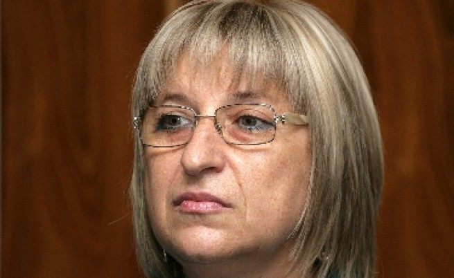 Цецка Цачева иска закон за лобизма