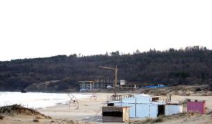 В Созопол и околностите му продължава безумното и безразборно строителство