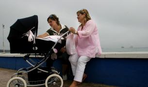 Еволюираме към късно раждане