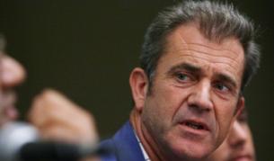 Мел Гибсън потроши колата си