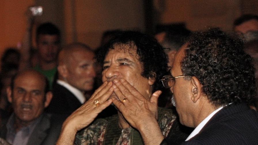 Кадафи към италианки: Отхвърлете християнството