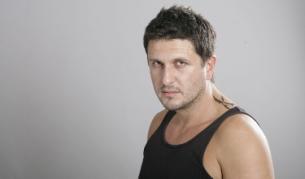 Асен Блатечки израснал на улицата