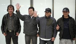 Четирима от миньорите – Виктор Сеговиа, Пабло Рохас, Естебан Рохас и Ариел Тикона, пристигнаха в Мадрид на 21 октомври, за да бъдат интервюирани от испански телевизионен канал