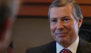 Американският посланик в България Джеймс Уорлик