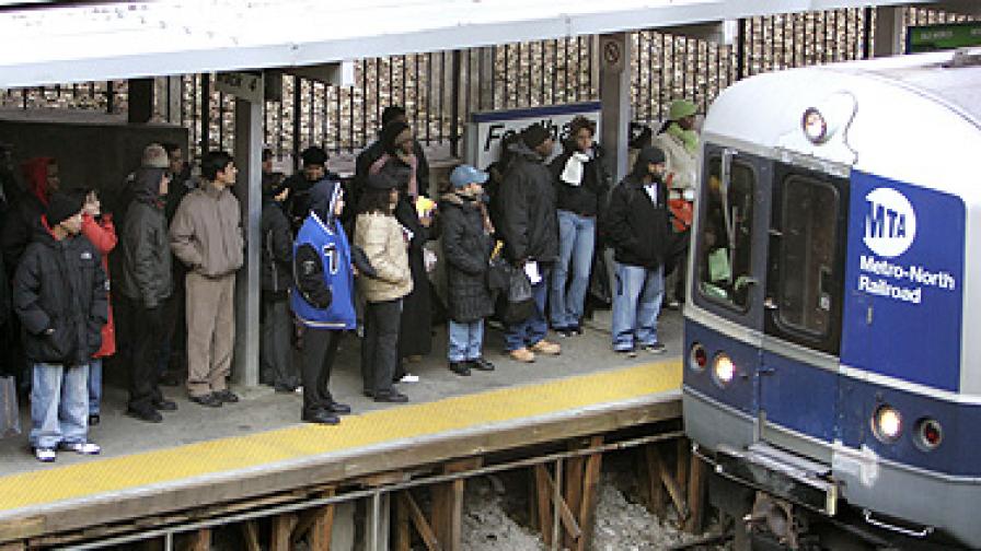 Ню Йорк губи $200 млн. годишно в претъпканото метро