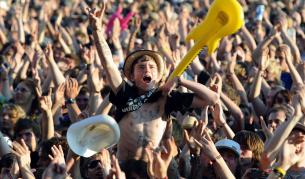 Само рокът вади невротиците от черупката им