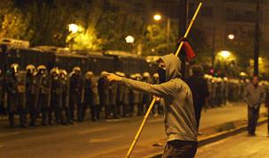 Леки сблъсъци в Гърция на годишнината от падането на хунтата