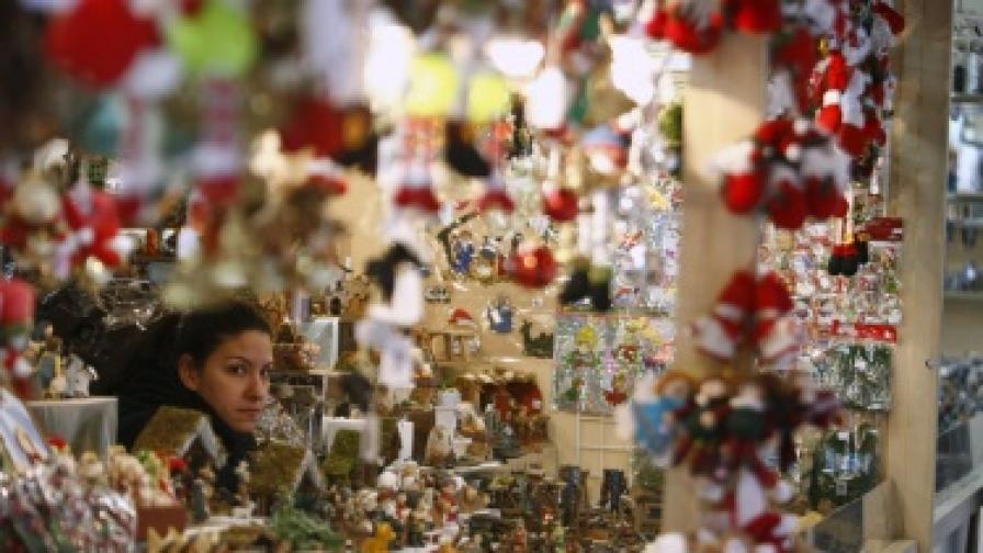 Половин България пести по Коледа 