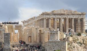 Рубини: Гърция да излезе от еврозоната