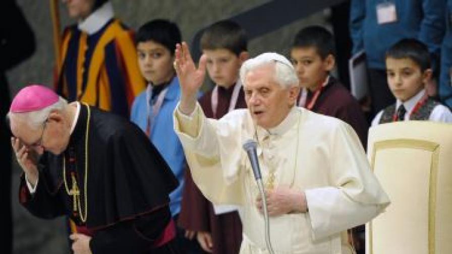 Папата призова християните да бъдат защитени от посегателства