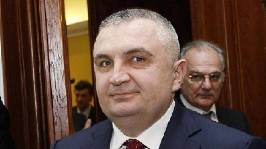 Албански вицепремиер обвинен в корупция