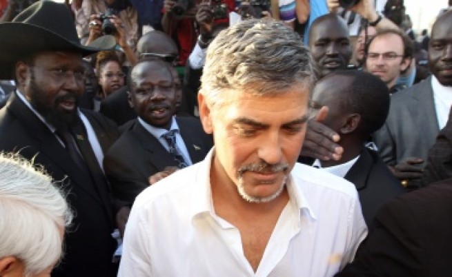 Джордж Клуни болен от малария