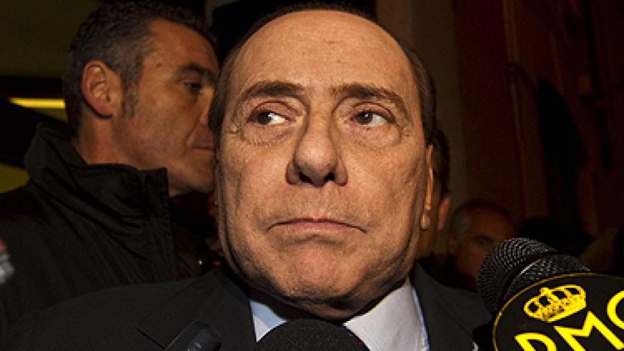 Берлускони вдигна скандал на телевизия заради "Рубигейт"