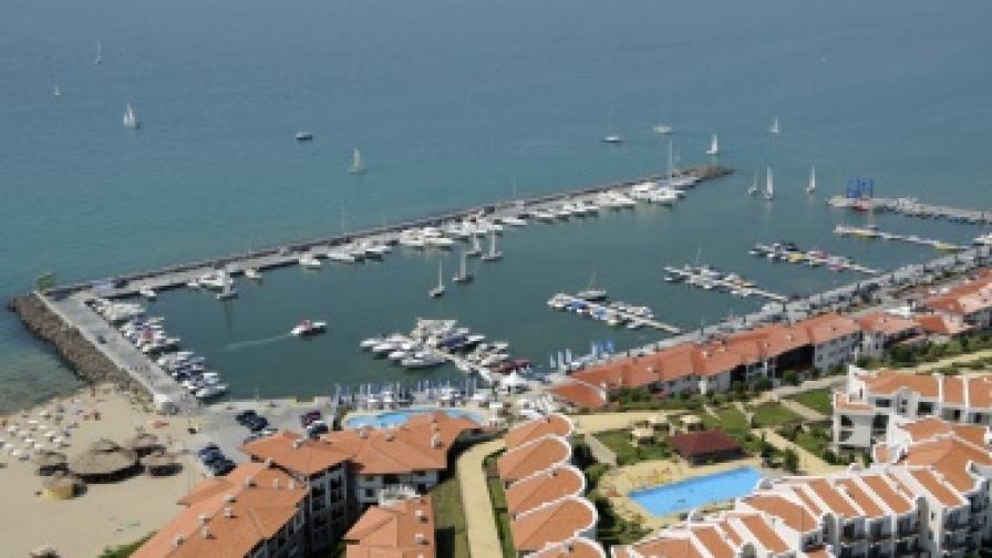 "Марина Диневи" в гр. Свети Влас е най-голямото яхтено пристанище в България