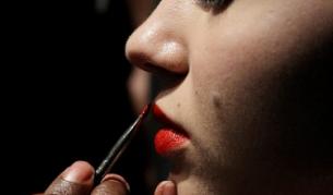 Перфектен грим? Попитай компютъра