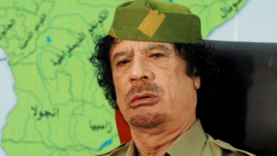 Западът съсредоточава военни сили край Либия