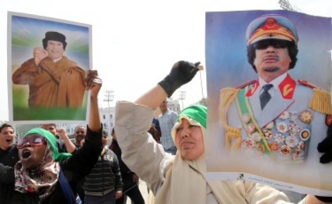 Кадафи: Ще ги разгромим
