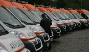 Раненият в Сливен охранител - във ВМА с опасност за живота