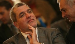 Касим Дал по време на среща с привърженици