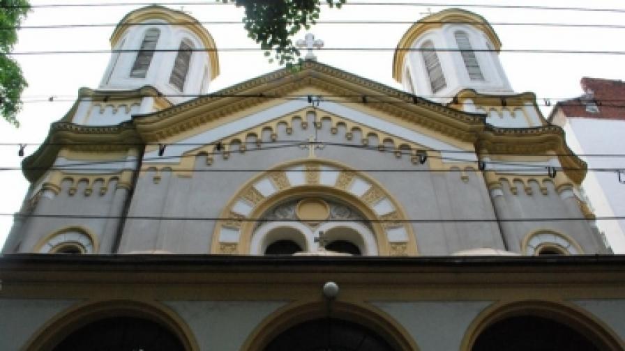 Румънската православна църква "Св. Троица" в София